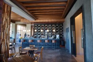 Local Vineyard Tour & Wine Tasting at the Independence Valley - The tasting lineup: how the wine samples are paired