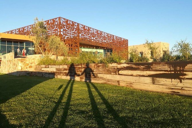 Local Vineyard Tour & Wine Tasting at the Independence Valley - Price and value: what $99 buys you, and where you can spend extra