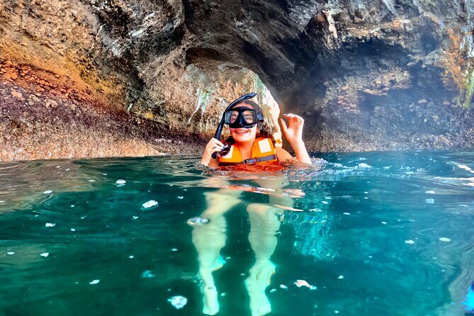 Los Arcos 5 islands Snorkeling Cliff Jumping and Hidden Beach - Key highlights in plain language