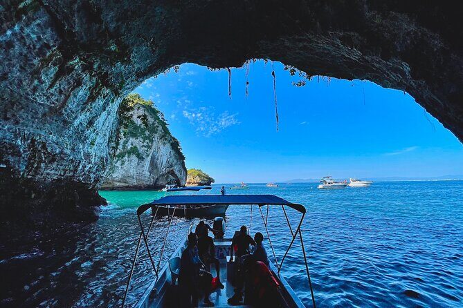 Los Arcos 5 islands Snorkeling Cliff Jumping and Hidden Beach - Who this tour fits best (and who should choose differently)
