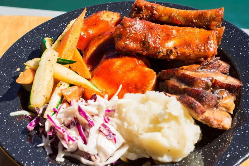Los Cabos: Pirate Ship Sunset Cruise & Show with Dinner - Pirate BBQ Dinner and Open Bar: What You’ll Eat and Drink