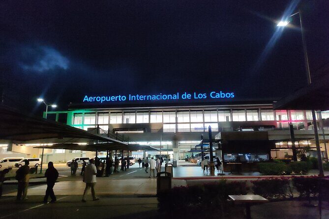 Los Cabos Private Transportation (Zone 3) One Way - Who this Zone 3 one-way transfer fits best