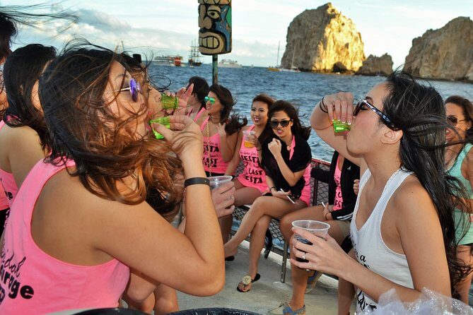 Los Cabos Sunset Booze Cruise - Staff and Cleanliness: What the Best Experiences Have in Common