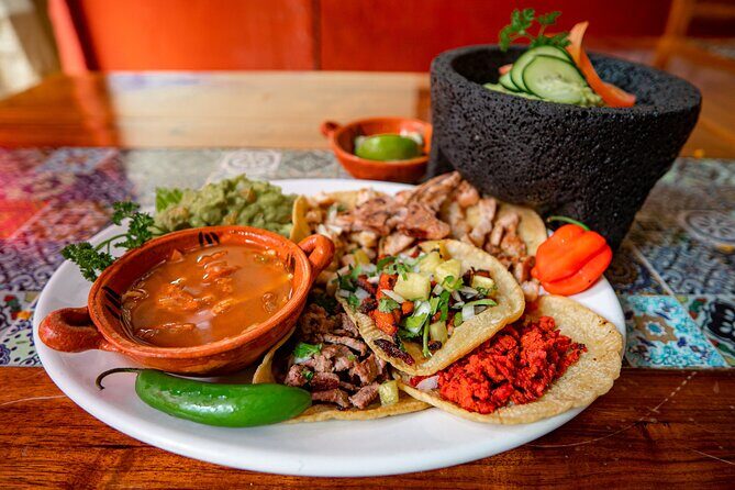 Lucha Libre, Tacos, Margaritas,Tequila and Night Market Tour - Tortillas, Mariachi, and the night market park