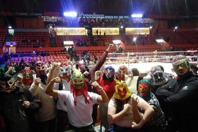 Lucha Libre Tour and Mezcal Tasting in Mexico City - Stop 2: Arena México for the Live Match (What to Expect Once You Sit Down)