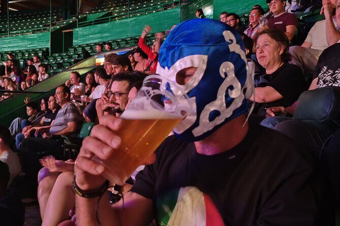 Lucha Libre Tour: guide by professional lucha libre wrestler - Best for: who will love it and who should think twice