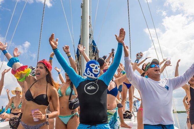 Luxury Catamaran tour to Isla Mujeres with transportation from Playa del Carmen - Getting to the Boat: Playa del Carmen Pickup and the Puerto Juarez Meeting Point