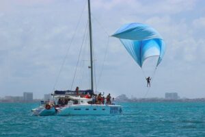 Luxury Catamaran tour to Isla Mujeres with transportation from Playa del Carmen - Snorkeling at Isla Mujeres: Included Gear, Real Expectations