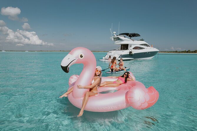 Luxury Private Bachelorette Yacht – 51' Leopard Tulum - Unlimited premium open bar and the onboard menu you can plan around