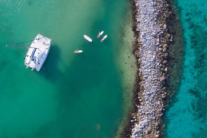 Luxury Sailing & Snorkeling Experience from Riviera Maya - Crew, Safety, and the Crowding Question