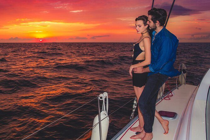 Luxury Sunset Sailing Cruise in Cancun with Light Dinner and Open Bar - Light dinner on the water: what that “gourmet appetizer” means