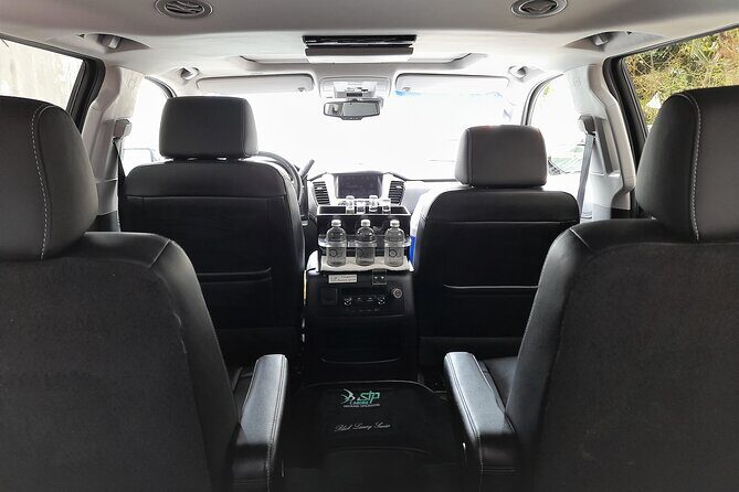 Luxury SUV arrivals from Cancun Airport one way - The ride: what you’ll actually feel once you’re in the SUV