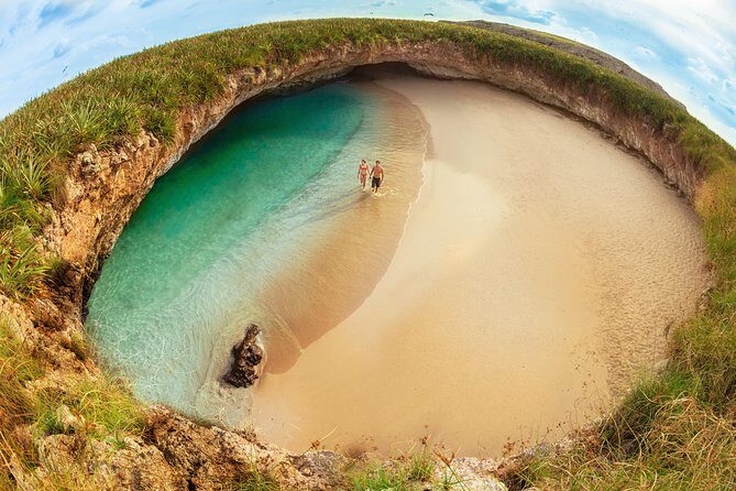 Marietas Hidden beach trip from Puerto Vallarta - The hidden beach cove: breathtaking, but plan for the swim-in