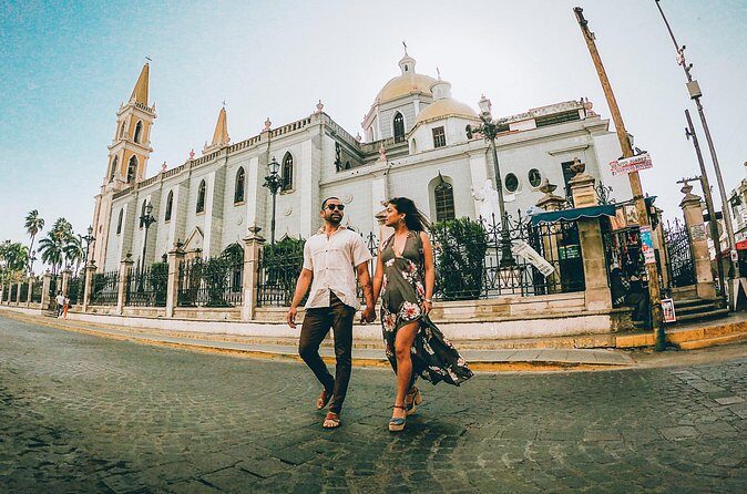 Mazatlan City Tour by Traditional Open Air Vehicle Pulmonia - Cerro de la Nevería: The 360° Photo Stop That’s Worth the Heat