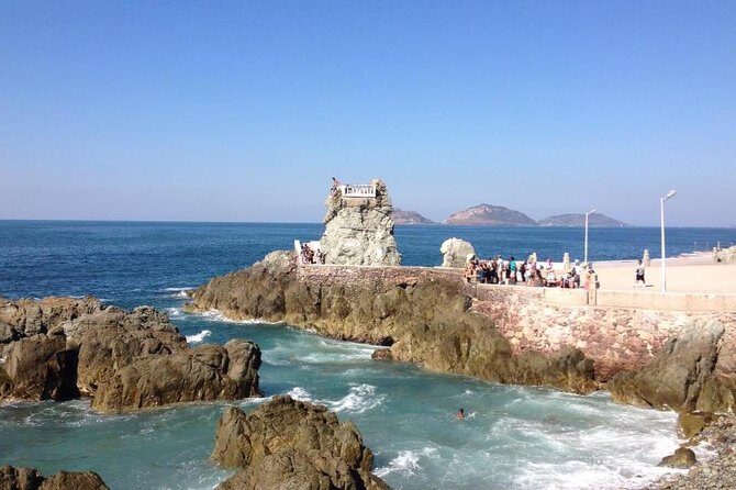 Mazatlan Sightseeing and Shopping Tour - Pickup, van comfort, and the pace that keeps you steady