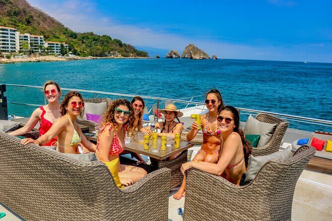 Mega Yacht Limousine of the Sea 1: Puerto Vallarta - Who should book this yacht experience?