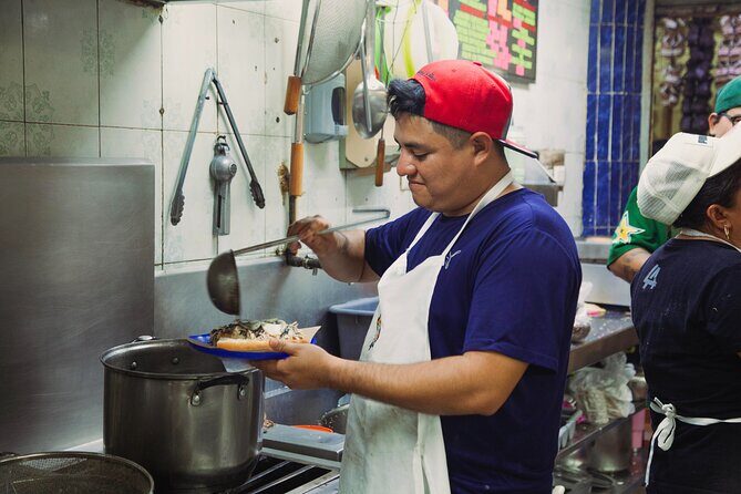 Mérida Food Tour: Markets and Street Flavors - Getting started: 9:00 am meet-up in Barrio de Santiago