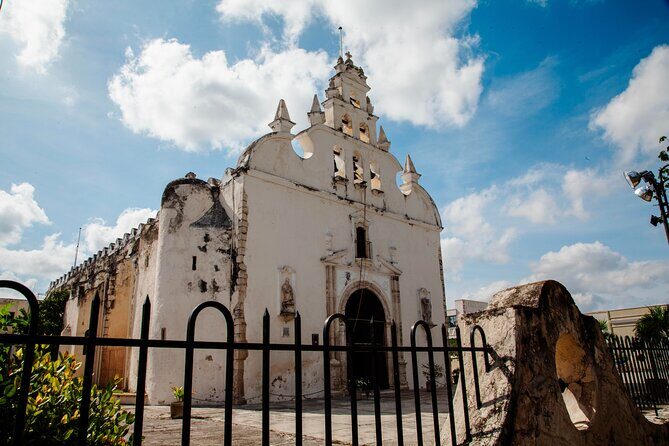 Mérida Food Tour: Markets and Street Flavors - Stop 3: La Mejorada Open Studio for architecture, churches, and stories