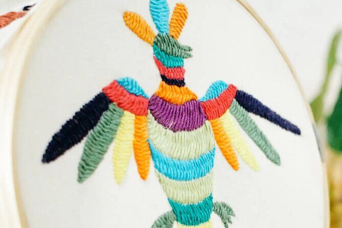 Merida: Mexican Embroidery Workshop - English-friendly teaching, with patience for first timers