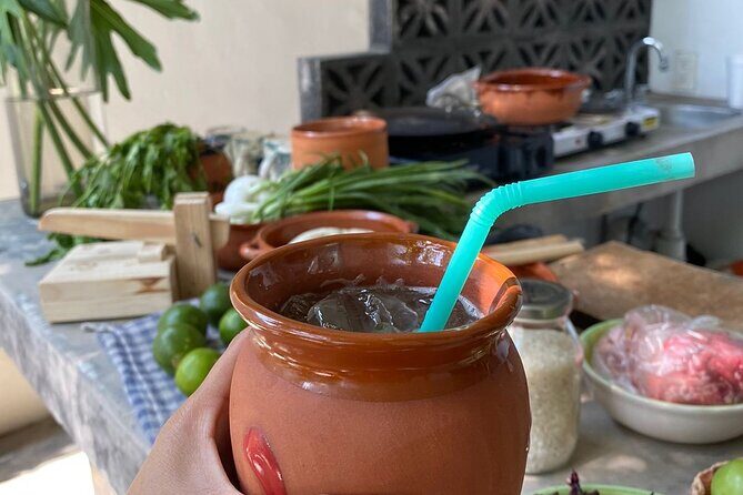 Mexican Cooking Classes and Market Visit in Guadalajara - Downtown Breakfast and Tequila Time: What You’ll Drink While You Learn