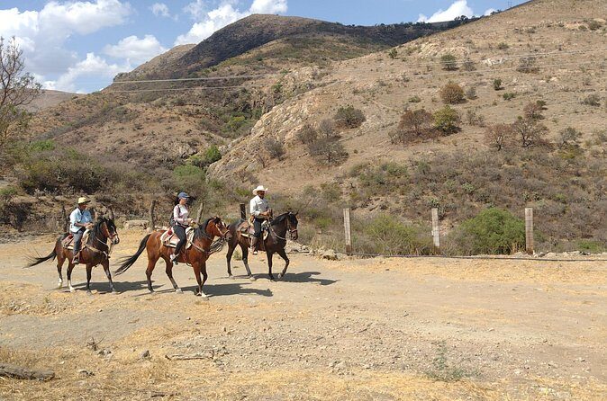 Mexican Equestrian Experience - Stop 1 in Guanajuato: Streets, Alleys, and Mining-Town Views