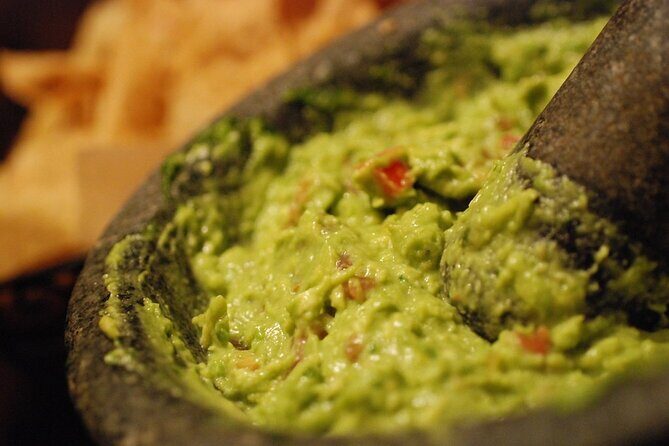 Mexican Fiesta Cooking Class (Roma Norte) - Traditional Guacamole: Fresh, Simple, and Actually Technical
