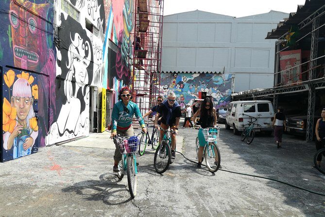 Mexico City; ART NACO : Murals & Street Art Bike Tour - Meeting at Av. P.º de la Reforma: what to expect before you roll