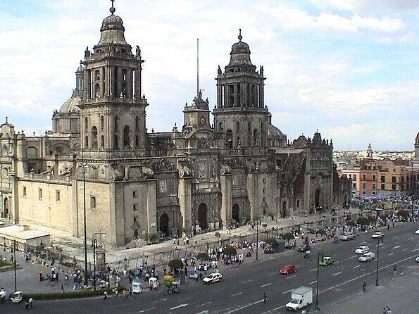 Mexico City at Night Tour with Torre Latino - Key things to know before you go