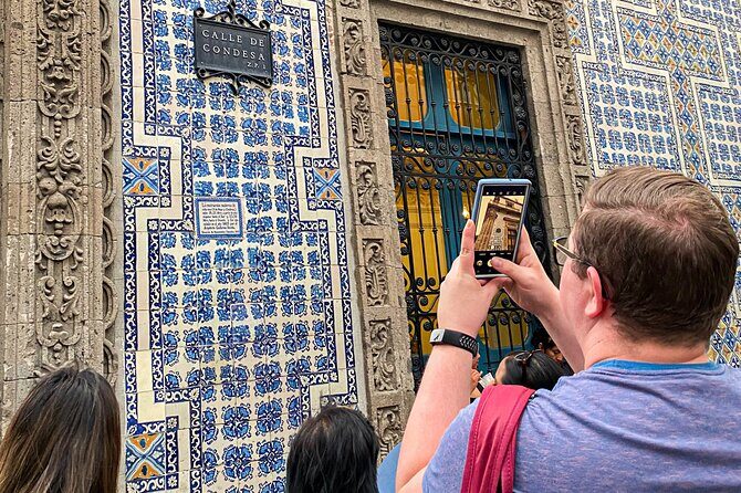 Mexico City at Night Tour with Torre Latino - Stop 2: Palacio Postal (art nouveau energy from the early 1900s)