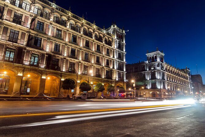 Mexico City at Night Tour with Torre Latino - Stop 4: Zócalo (National Palace and the Cathedral in one view)