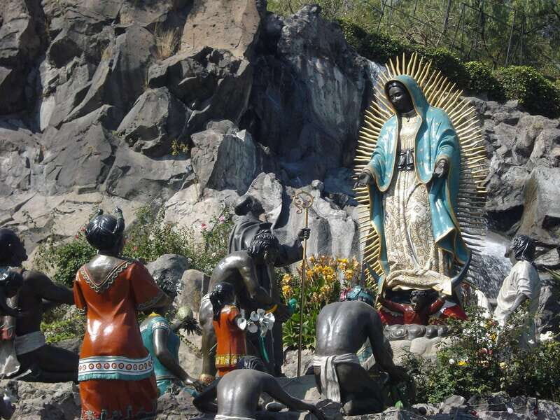 Mexico City: Basilica of Our Lady of Guadalupe Tour - Climb Tepeyac Hill: small effort, big story
