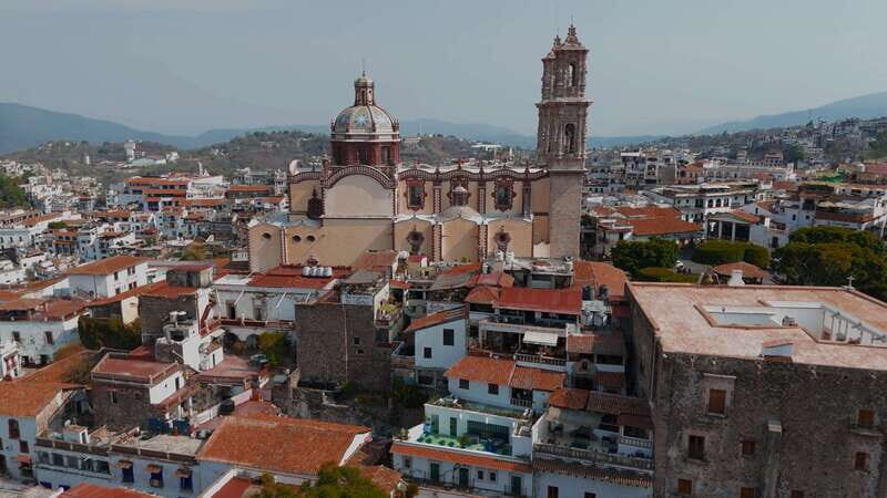 Mexico City: Cacahuamilpa Caves and Taxco Small-Group Tour - Mining history you can actually walk through: mines and the old center