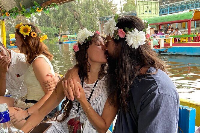 Mexico City Canals by Boat with Live Commentary with Meal Drinks - The “learning + party” format (and what that means for your day)