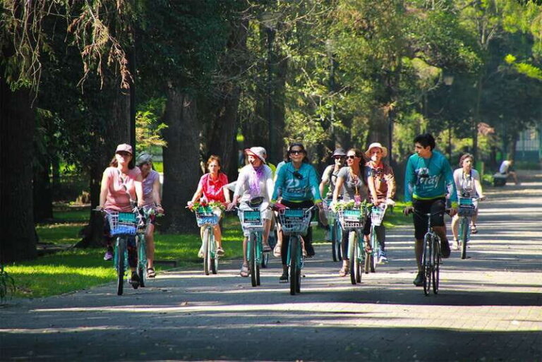 Mexico City: Chapultepec & Reforma Historic Bike Experience - Sunday mornings on Reforma: the car-free advantage