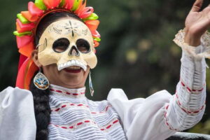 Mexico City: Day of the Dead Guided Tour - Pickup, bus rides, and why the pace matters