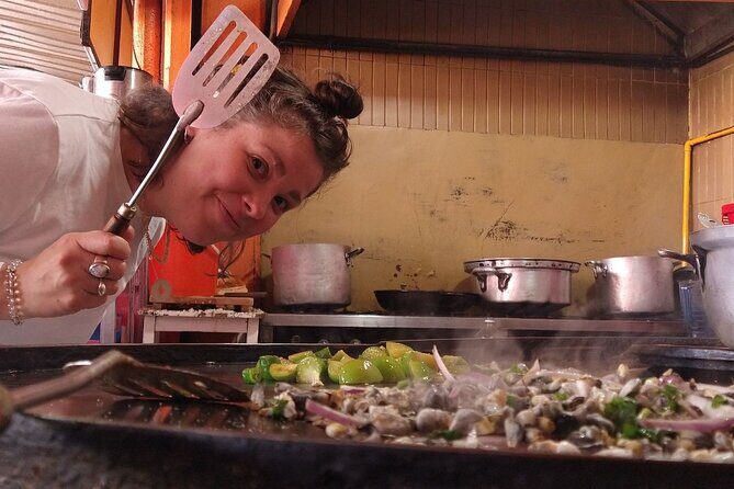 Mexico City: Hidden Markets, Street Food & Salsa-Making Tour - Key highlights that make this tour worth your time