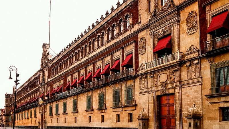 Mexico City: Historic Downtown Walking Tour - Post Office Building: architecture that changes the pace