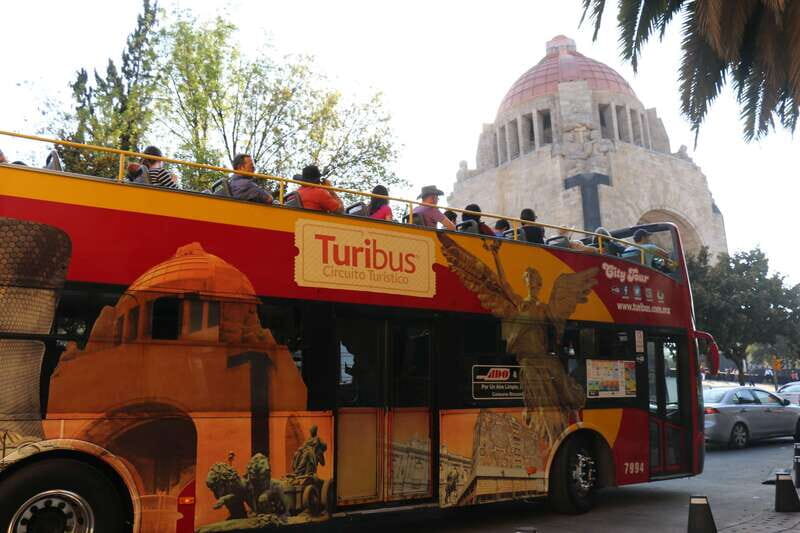 Mexico City: Hop-on Hop-off Bus Tour - Polanco Route: Architecture, Design, and Shopping Stops