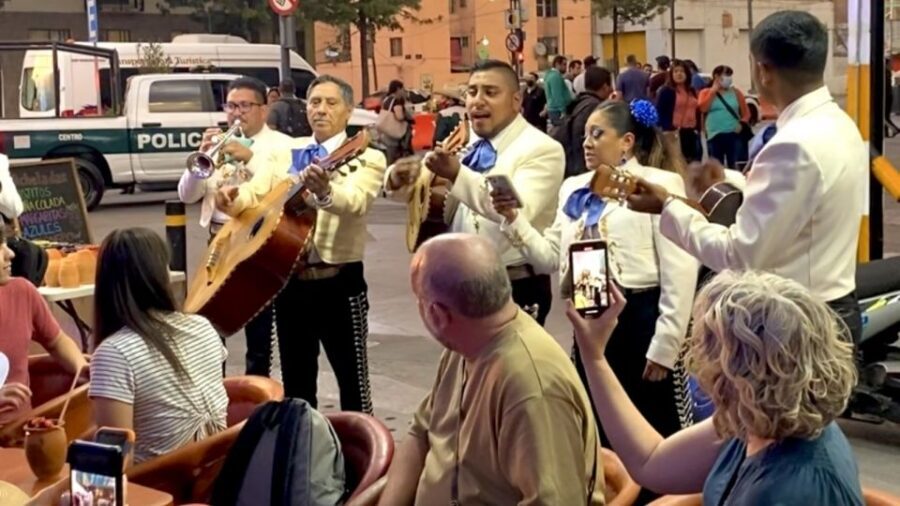 Mexico City: Lucha Libre Show, Walking Tour & Tequila - Optional Cantinas and Taquerías: Eat Like a Local Without Overpaying