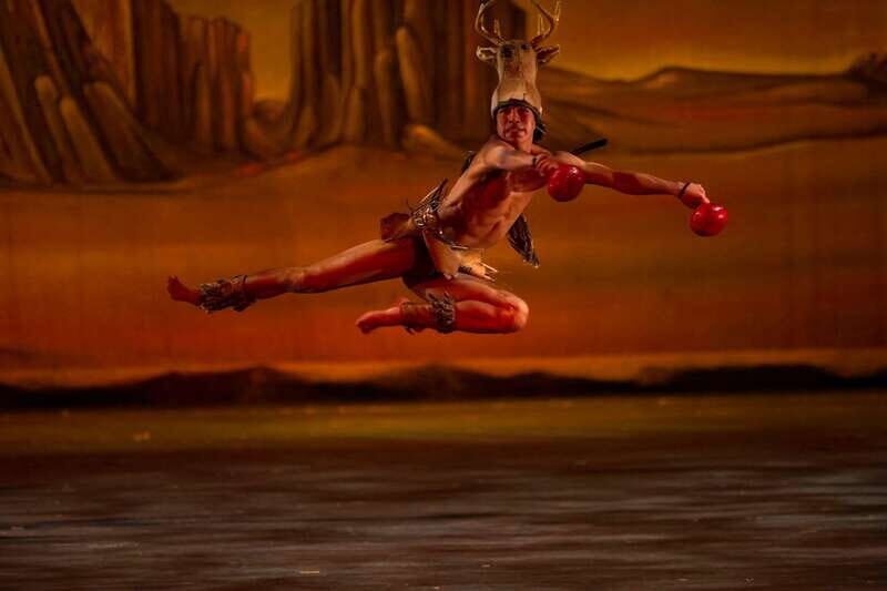 Mexico City: Mexican Folklore Ballet - Price and value: is $68 worth 2 hours in a landmark theater?