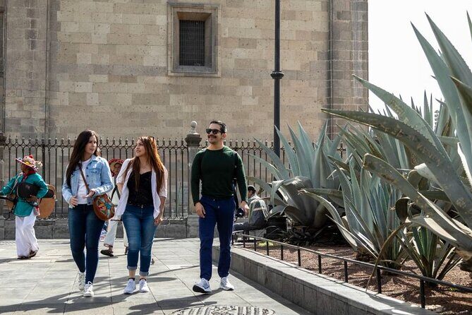 Mexico City Private & Personalized Half-Day Tour with a Local - San Ángel and colonial corners: baroque churches, artisan browsing, and quieter streets