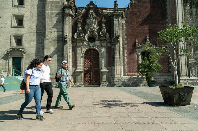Mexico City: Roma & Condesa Private & Personalized Walking Tour - Stop 5: Zócalo, where indigenous and colonial threads meet