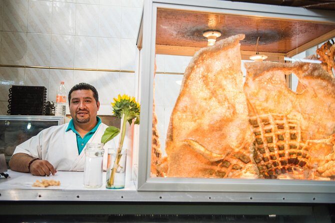 Mexico City Street Food: A Beginner's Guide - The guide role: ordering, pacing, and how spicy choices get managed