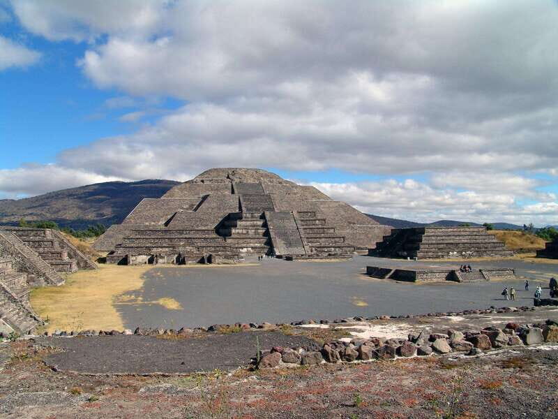 Mexico City: Teotihuacan, Tlatelolco & Basilica of Guadalupe - Price and value: why $57 can work well for a first CDMX trip