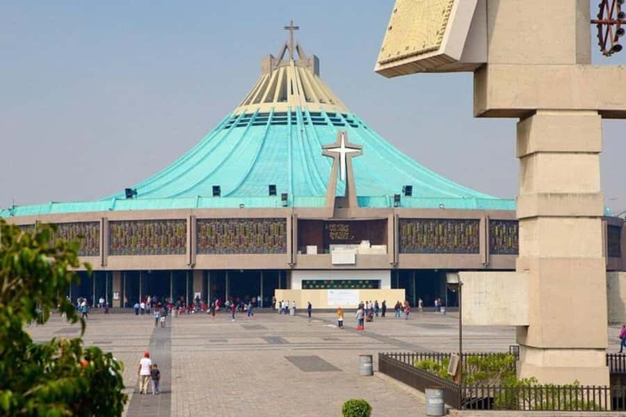 Mexico City: Teotihuacan, Tlatelolco & Guadalupe Shrine Tour - What to bring and how to pace yourself
