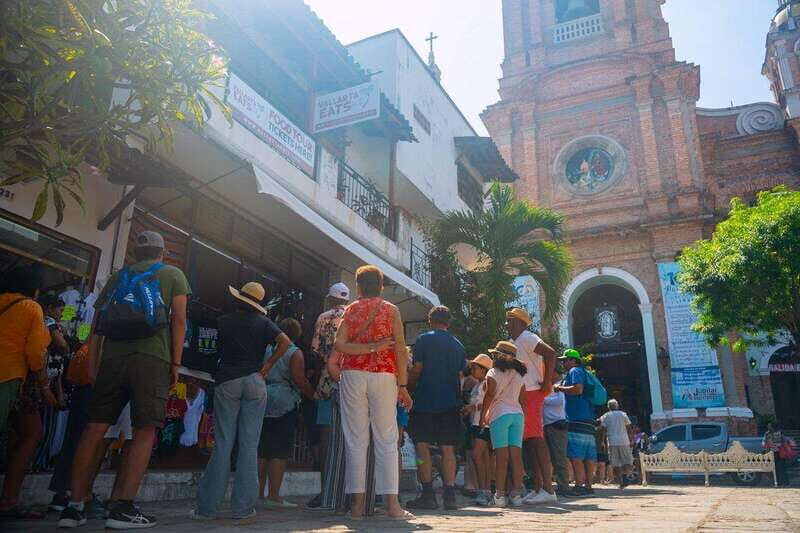 Mexico: Puerto Vallarta City Tour - A silver-and-opal boutique stop you can shop with confidence