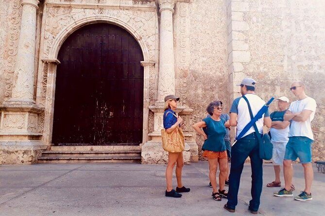 Mike&Duck Walking Tour Merida - The Mayan Perspective: Why the Stories Land Differently