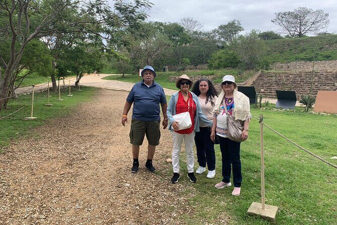 Monte Alban, Alebrijes & Black Pottery: Oaxaca Essential Day Tour - Guides: Why Language Quality Matters Here