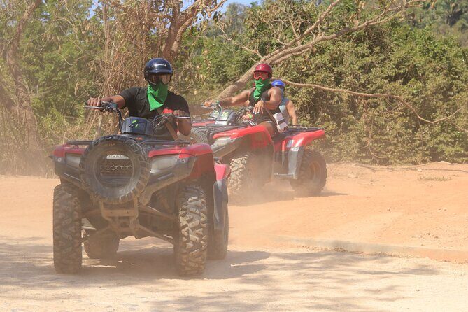 Mountain adventure tour on ATV or RZR in Puerto vallarta. - Stop 1: The Mountain Viewpoint Photo Break (About 10 Minutes)