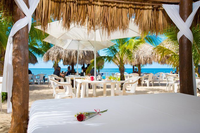 Mr Sanchos Romantic Day Beach Pass for Two - The 30-minute massage for two: relaxing, not aggressive